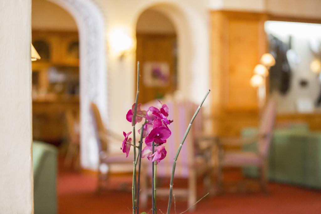 Sunstar Hotel Φιλμς Εξωτερικό φωτογραφία